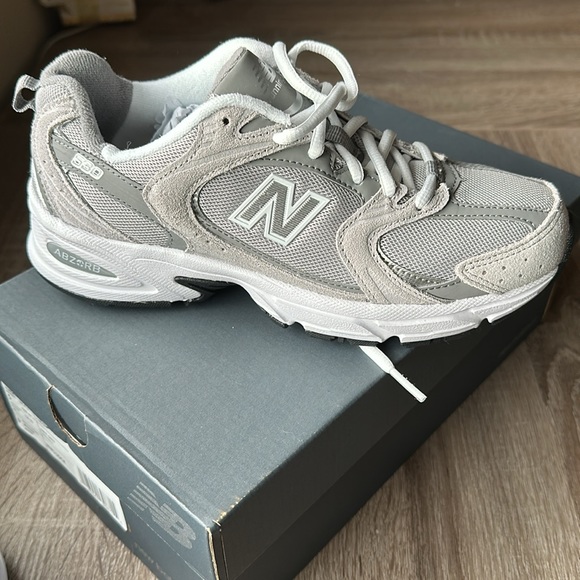 New Balance 530 Shoes in Raincloud & Shadow Grey Size 5 M/ 6.5 W NEW IN BOX - Picture 12 of 14